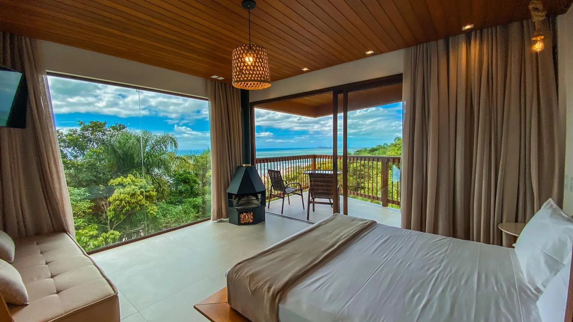 Ferienhaus Praia Do Rosa - Reserva Pilger